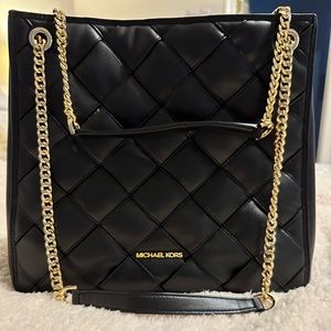 Michael Kors Regina Black Large Tote